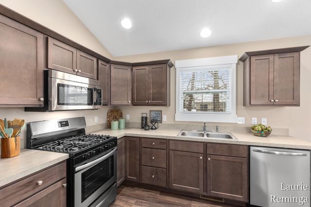 5027 Wild Senna Avenue, Kentwood, MI 49512