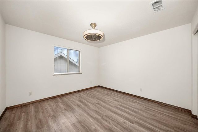 3212 E 33rd Ave, Spokane, WA 99223