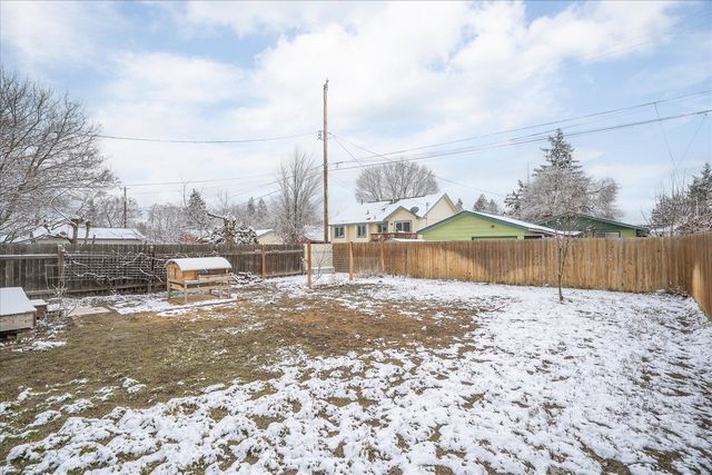 3212 E 33rd Ave, Spokane, WA 99223