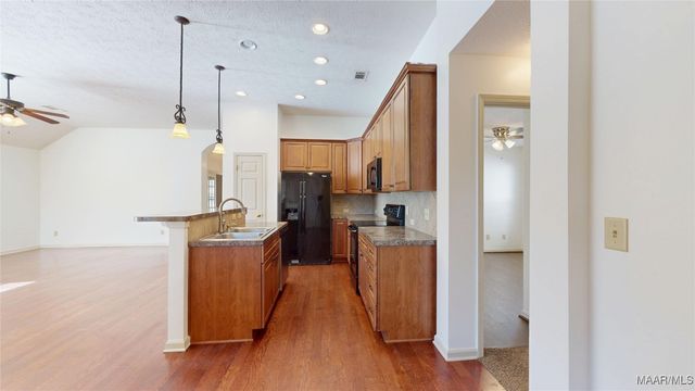 3637 CLAIBORNE Circle, Montgomery, AL 36116