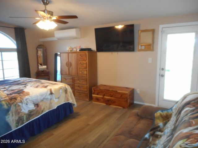 22129 W DIXILETA Drive, Wittmann, AZ 85361