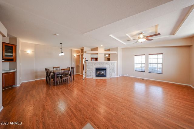 22129 W DIXILETA Drive, Wittmann, AZ 85361