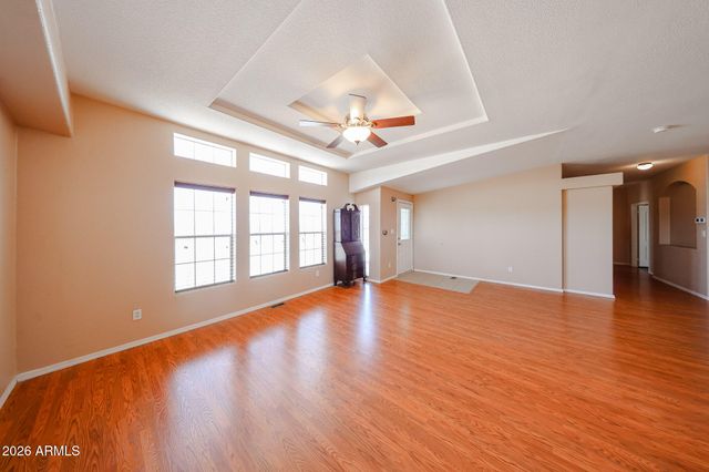 22129 W DIXILETA Drive, Wittmann, AZ 85361