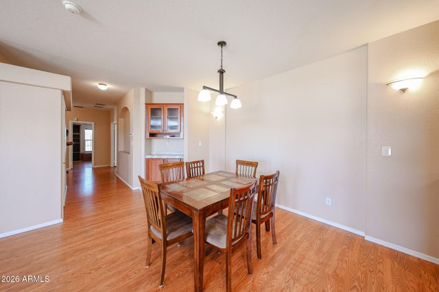 22129 W DIXILETA Drive, Wittmann, AZ 85361