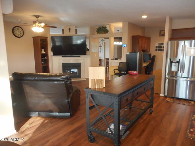 22129 W DIXILETA Drive, Wittmann, AZ 85361