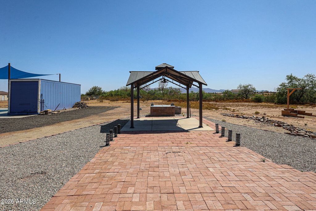 22129 W DIXILETA Drive, Wittmann, AZ 85361 — photo 5