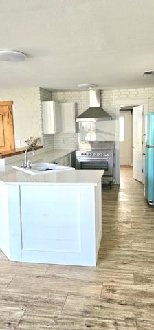 301 county road 44000, Blossom, TX 75416