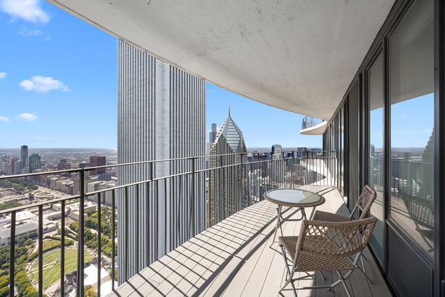 225 N Columbus Drive 7609, Chicago, IL 60601