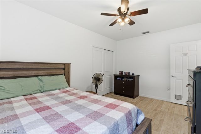 2714 SW 3rd LN, Cape Coral, FL 33991