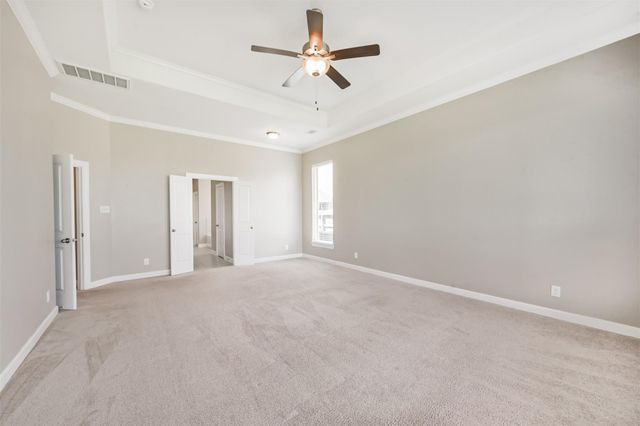 13915 Foyt Drive, Mont Belvieu, TX 77523