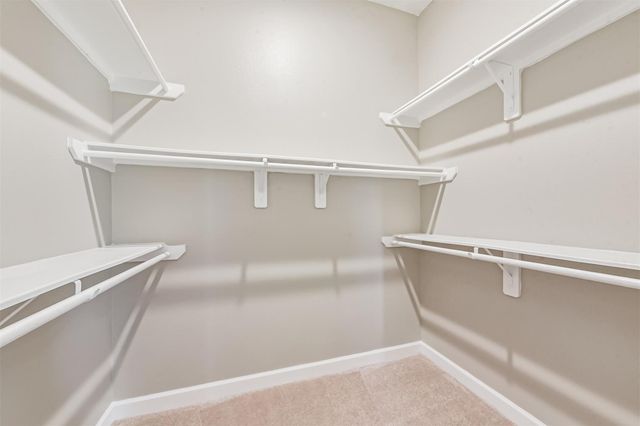 13915 Foyt Drive, Mont Belvieu, TX 77523