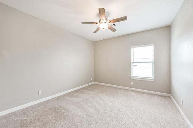 13915 Foyt Drive, Mont Belvieu, TX 77523