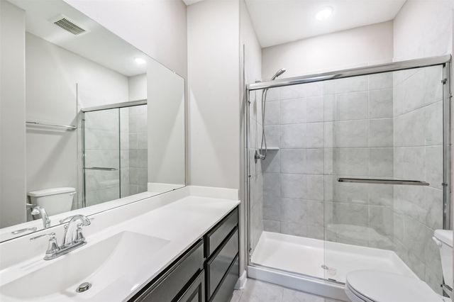 13915 Foyt Drive, Mont Belvieu, TX 77523