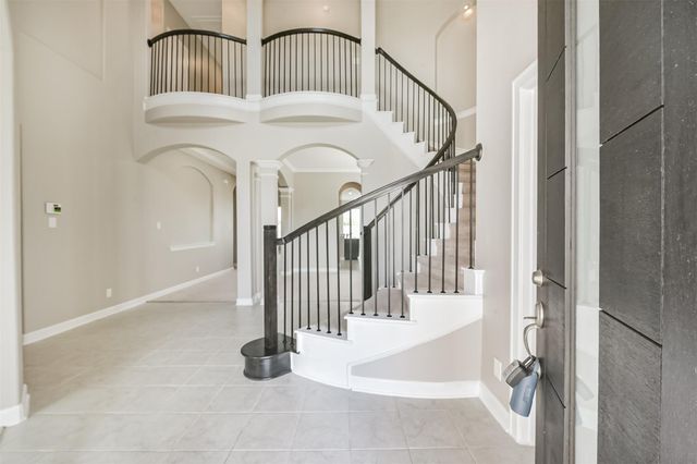 13915 Foyt Drive, Mont Belvieu, TX 77523