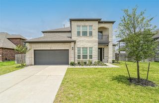 13915 Foyt Drive, Mont Belvieu, TX 77523
