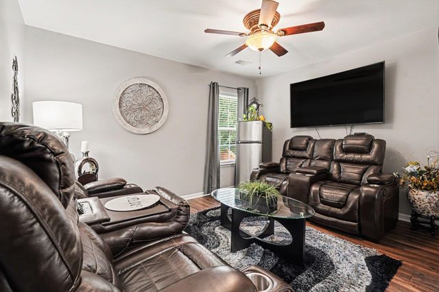 707 Markham Circle, Moore, SC 29369