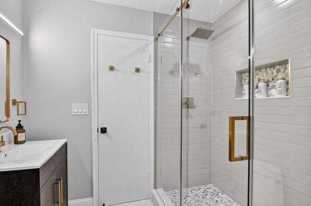 8416 Pine Tree Lane, West Palm Beach, FL 33406