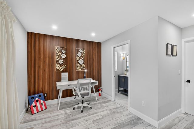 8416 Pine Tree Lane, West Palm Beach, FL 33406