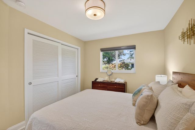 8416 Pine Tree Lane, West Palm Beach, FL 33406