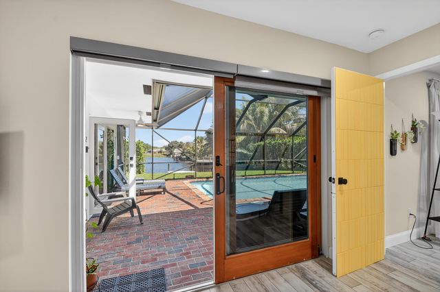 8416 Pine Tree Lane, West Palm Beach, FL 33406