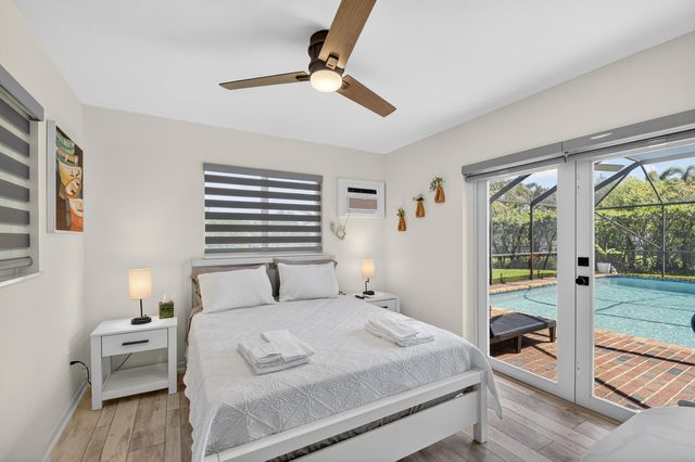 8416 Pine Tree Lane, West Palm Beach, FL 33406