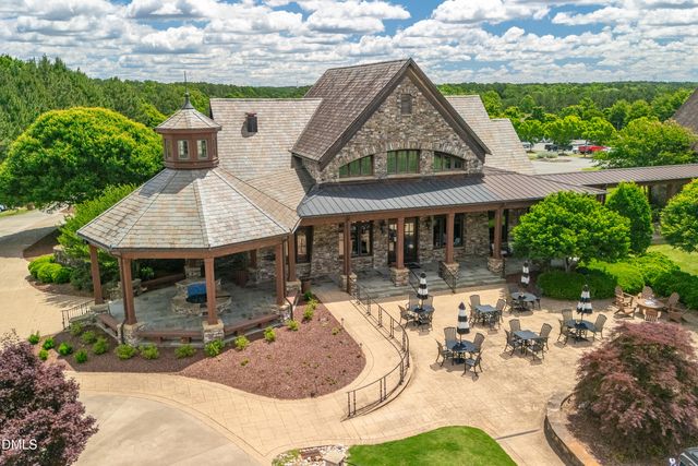 7540 Hasentree Club Drive, Wake Forest, NC 27587
