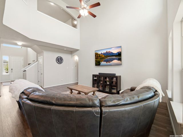 1639 Dunvegan Park, Bulverde, TX 78163