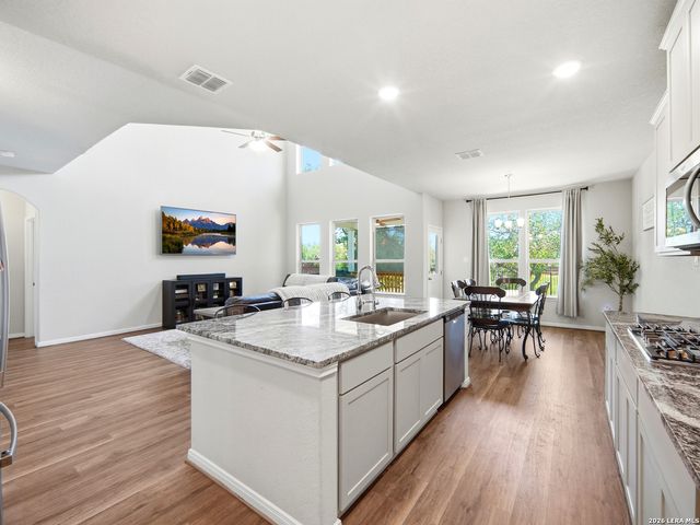 1639 Dunvegan Park, Bulverde, TX 78163