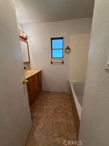 Rd Frontage 238, South Gate, CA 90280