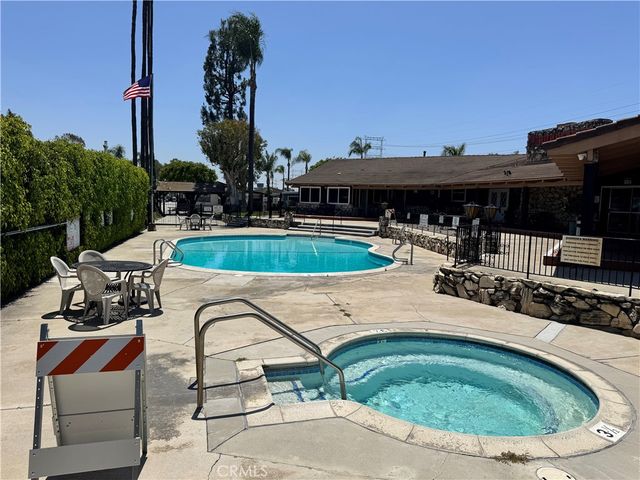 Rd Frontage 238, South Gate, CA 90280