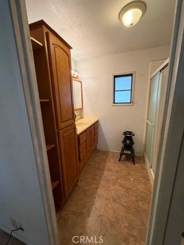 Rd Frontage 238, South Gate, CA 90280