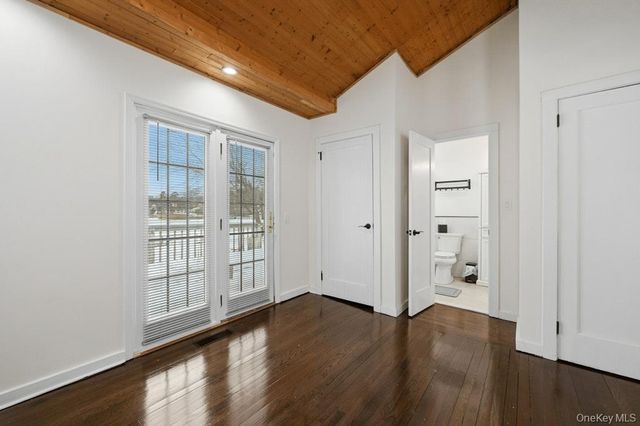 63 Lakeside Trail, Ridge, NY 11961