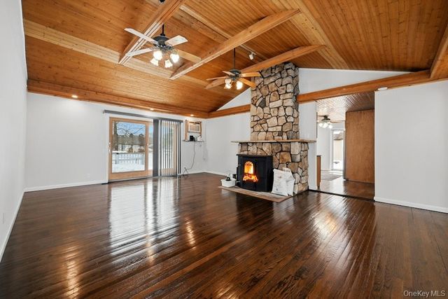 63 Lakeside Trail, Ridge, NY 11961