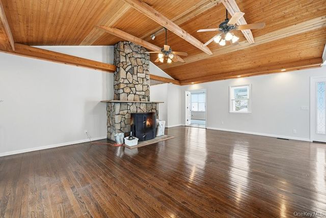 63 Lakeside Trail, Ridge, NY 11961