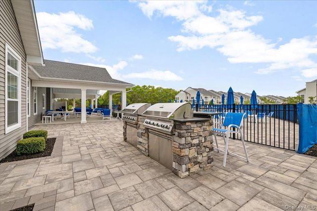 104 Ari Lane, Center Moriches, NY 11934
