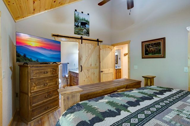 570 Hawthorne Lane, Murphy, NC 28906