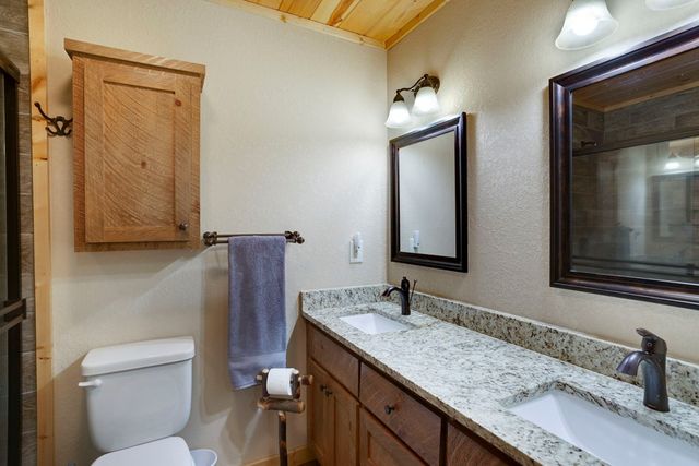 570 Hawthorne Lane, Murphy, NC 28906