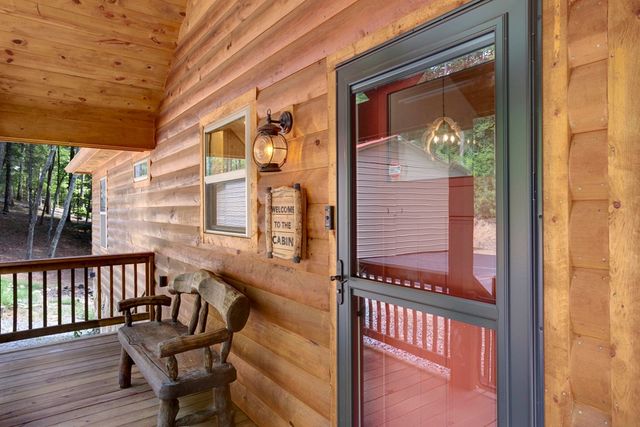 570 Hawthorne Lane, Murphy, NC 28906