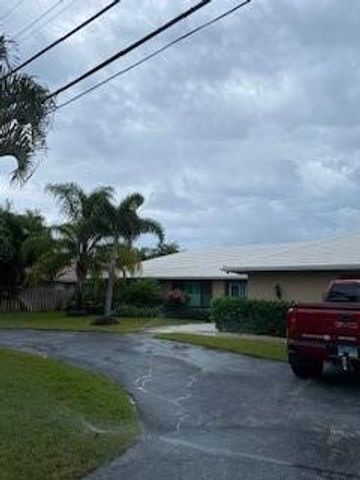 2234 NE 27th Street, Lighthouse Point, FL 33064