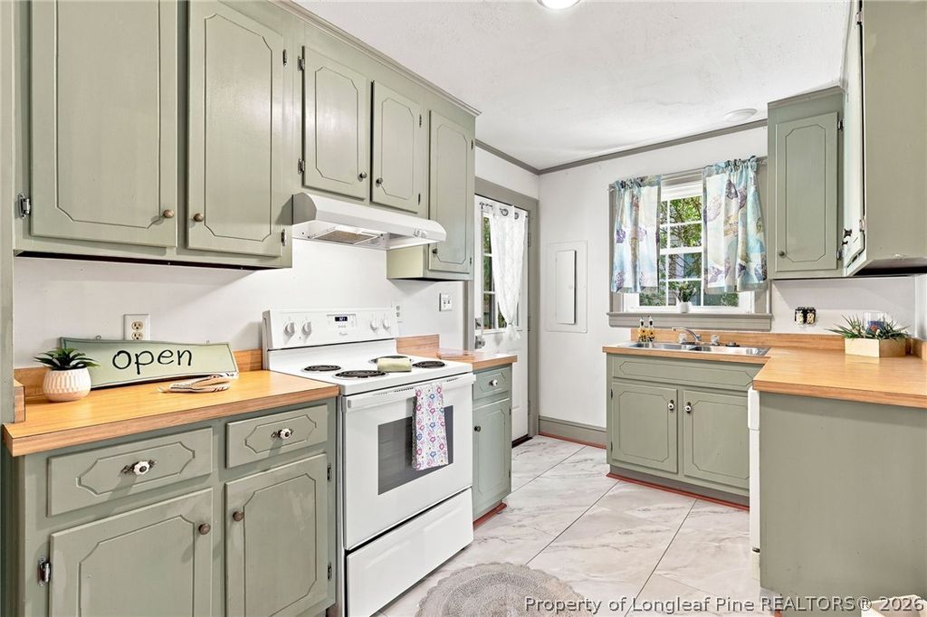 608 Glenville Avenue, Fayetteville, NC 28303 — photo 14