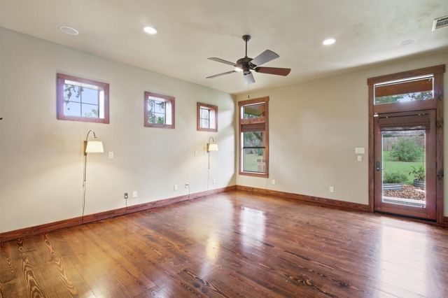 3121 Summit Ridge DR, San Marcos, TX 78666