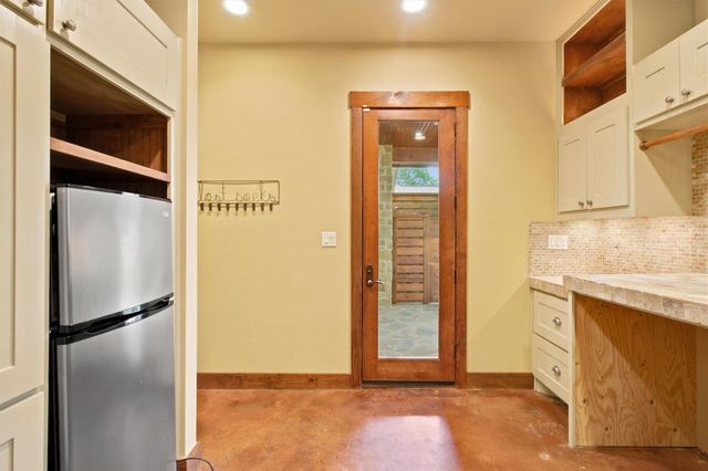 3121 Summit Ridge DR, San Marcos, TX 78666