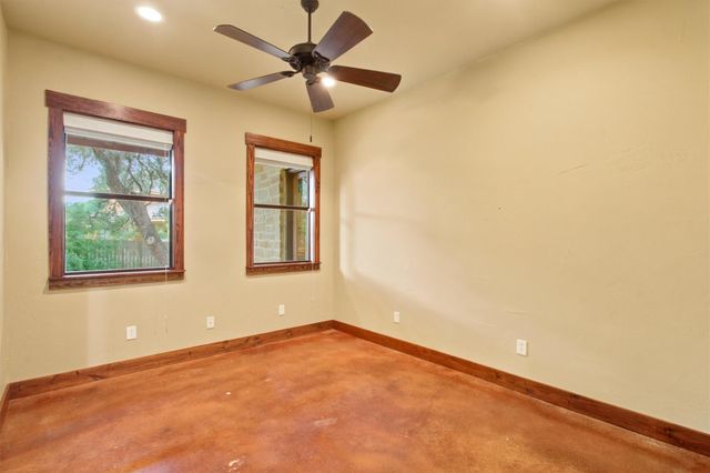 3121 Summit Ridge DR, San Marcos, TX 78666