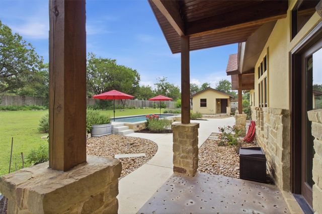3121 Summit Ridge DR, San Marcos, TX 78666