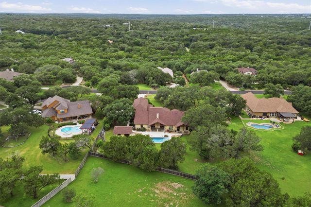 3121 Summit Ridge DR, San Marcos, TX 78666