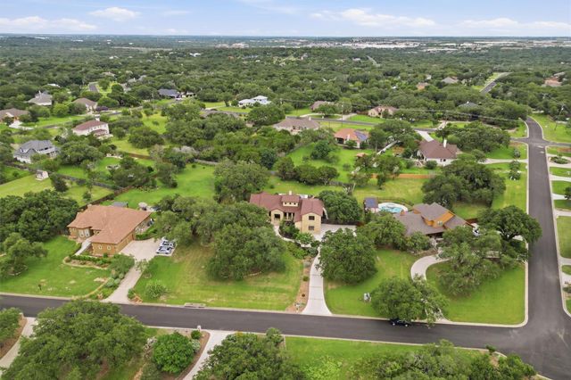 3121 Summit Ridge DR, San Marcos, TX 78666