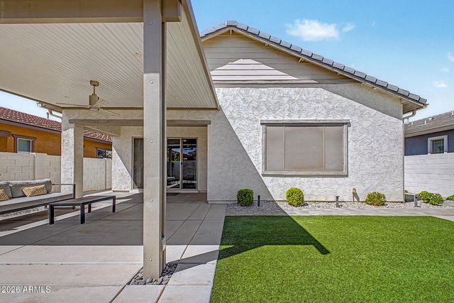 3047 E AUSTIN Drive, Gilbert, AZ 85296