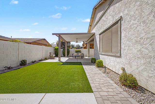3047 E AUSTIN Drive, Gilbert, AZ 85296