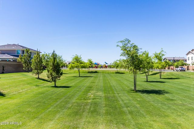 3047 E AUSTIN Drive, Gilbert, AZ 85296