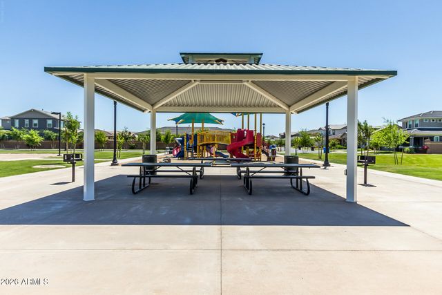 3047 E AUSTIN Drive, Gilbert, AZ 85296